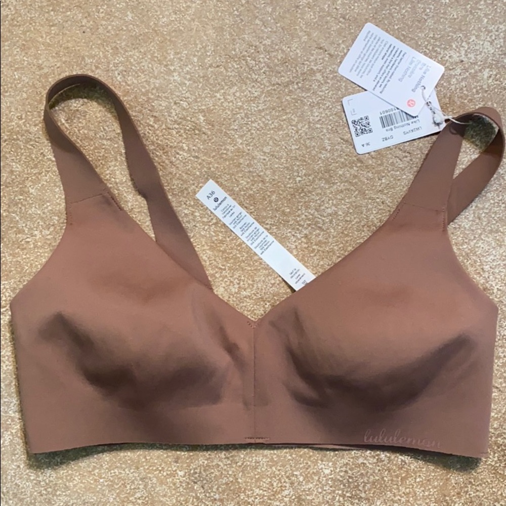 Lululemon like nothing bra